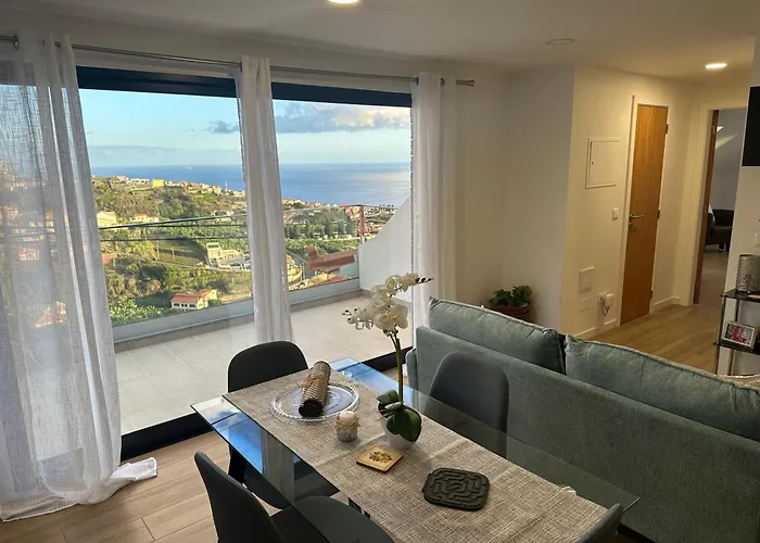 Refugio Da 2 - Madeira Group Apartment *